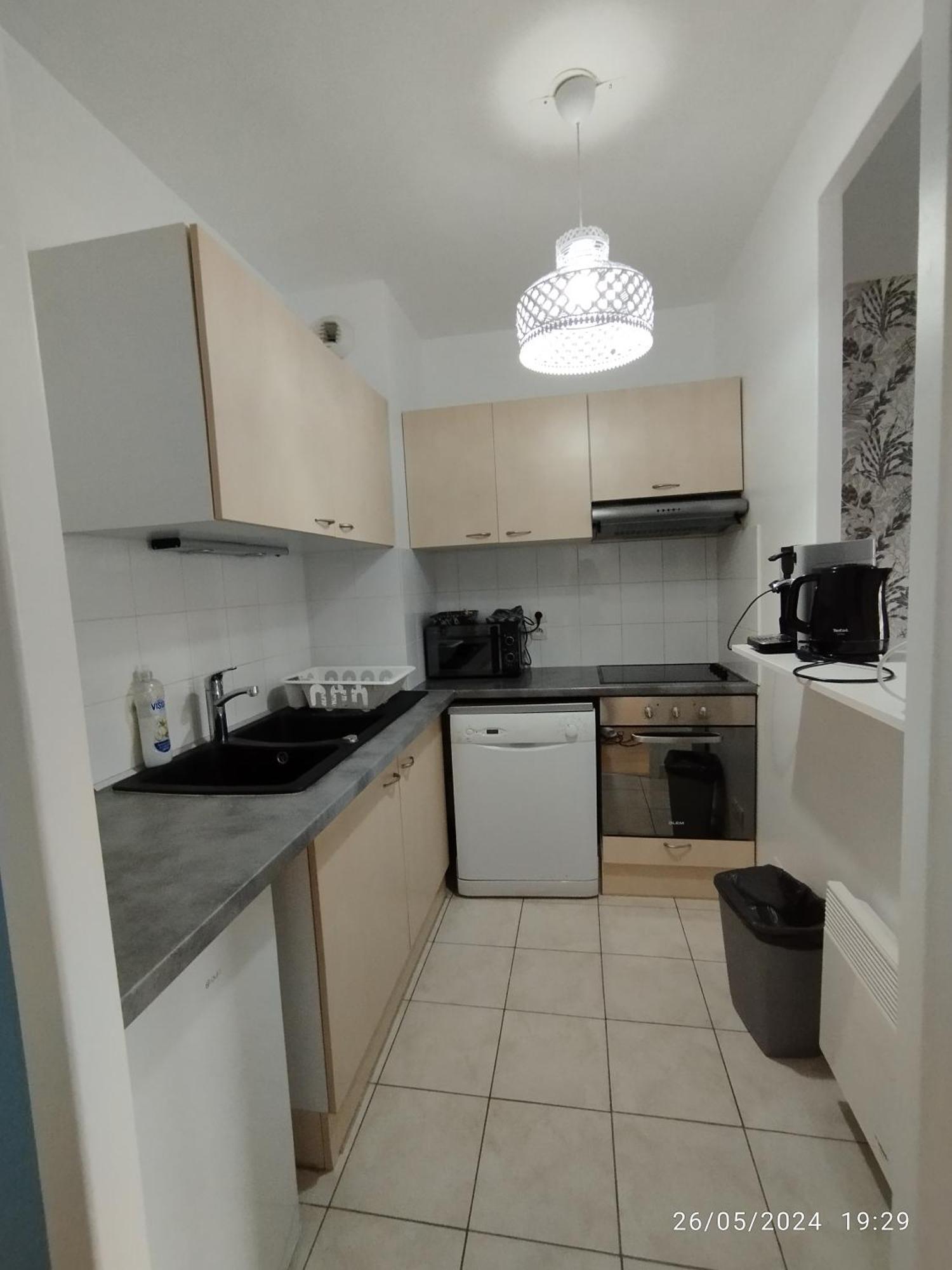 Appartement Situe Place Toscane A 5 Min De Disney Серри Экстерьер фото